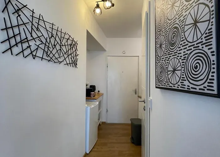 公寓 Skyline Augsburg-stilvoll & Zentral *