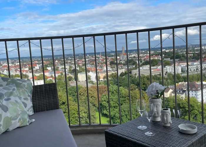 公寓 Skyline Augsburg-stilvoll & Zentral *
